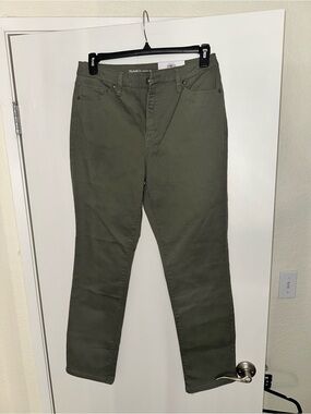Style &Co Olive Green Straight-Leg Pants